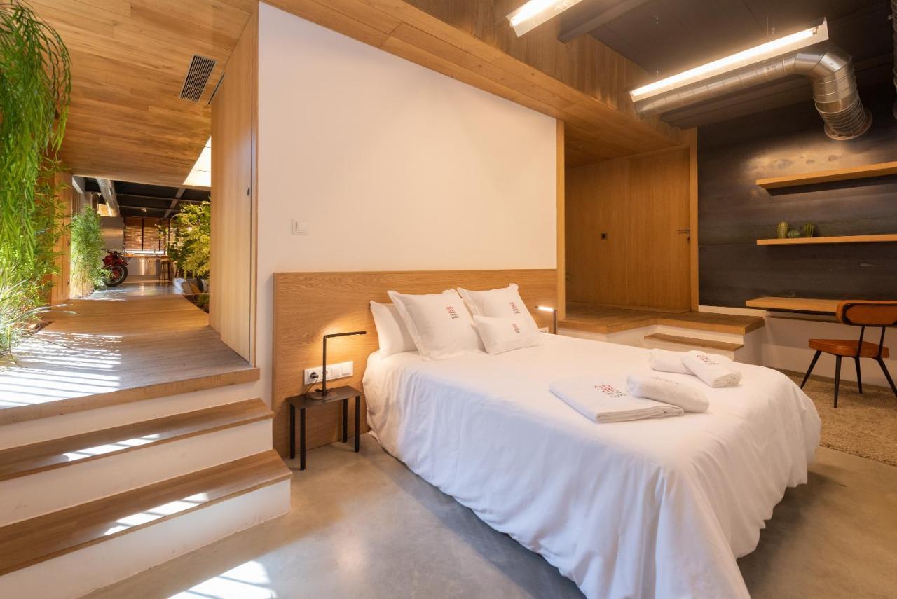 Petit Luxe Loft Lägenhet Terrassa Exteriör bild